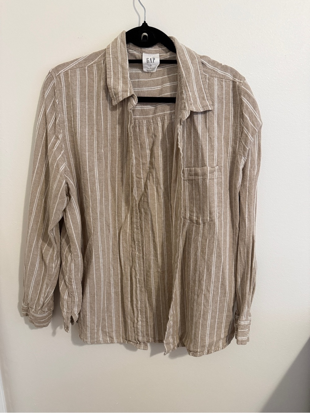 GAP Women’s Tan Stripe linen Button-Up Shirt